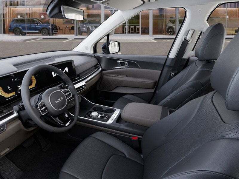 2026 Kia CARNIVAL HYBRID LXS Roseville CA