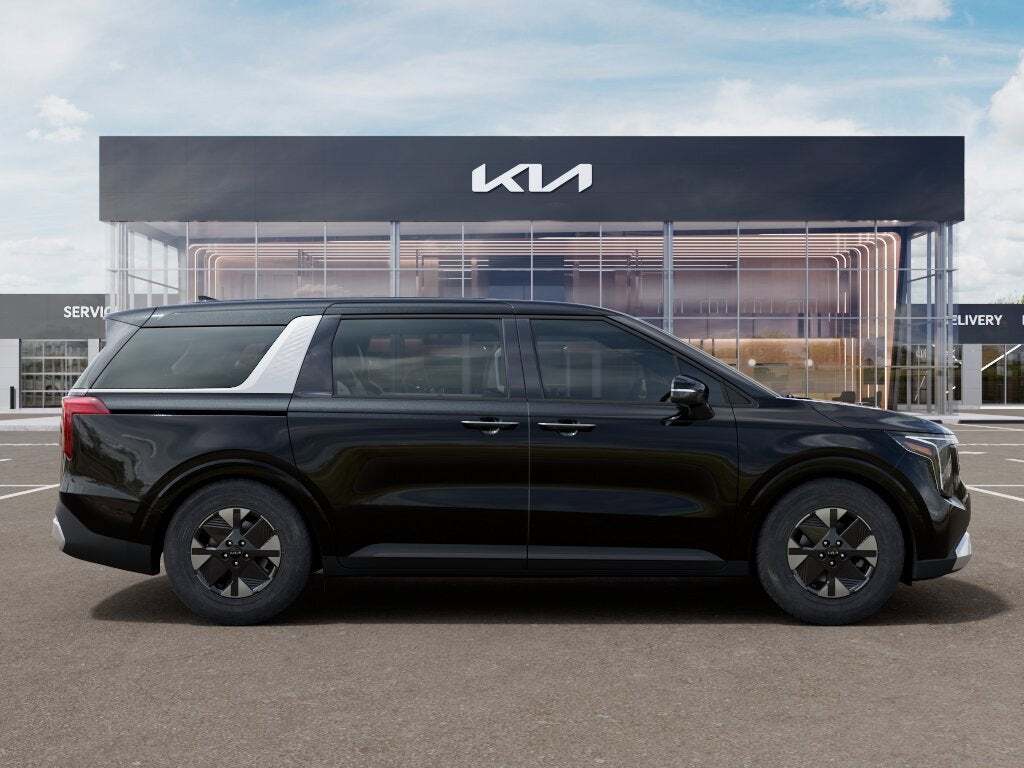 2026 Kia CARNIVAL HYBRID LXS Roseville CA