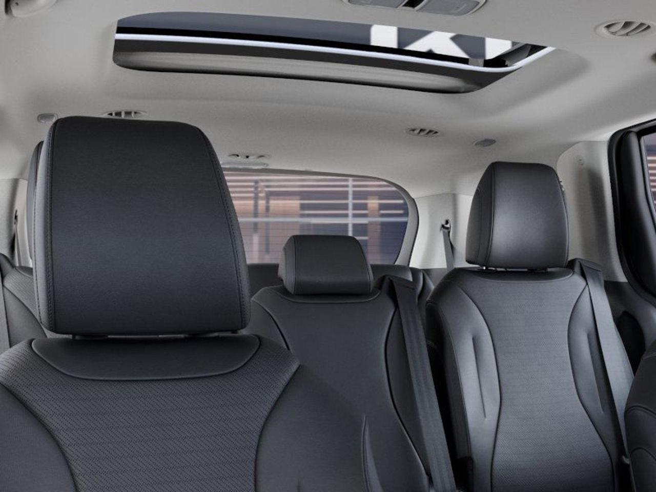 2026 Kia CARNIVAL SX PRESTIGE Roseville CA
