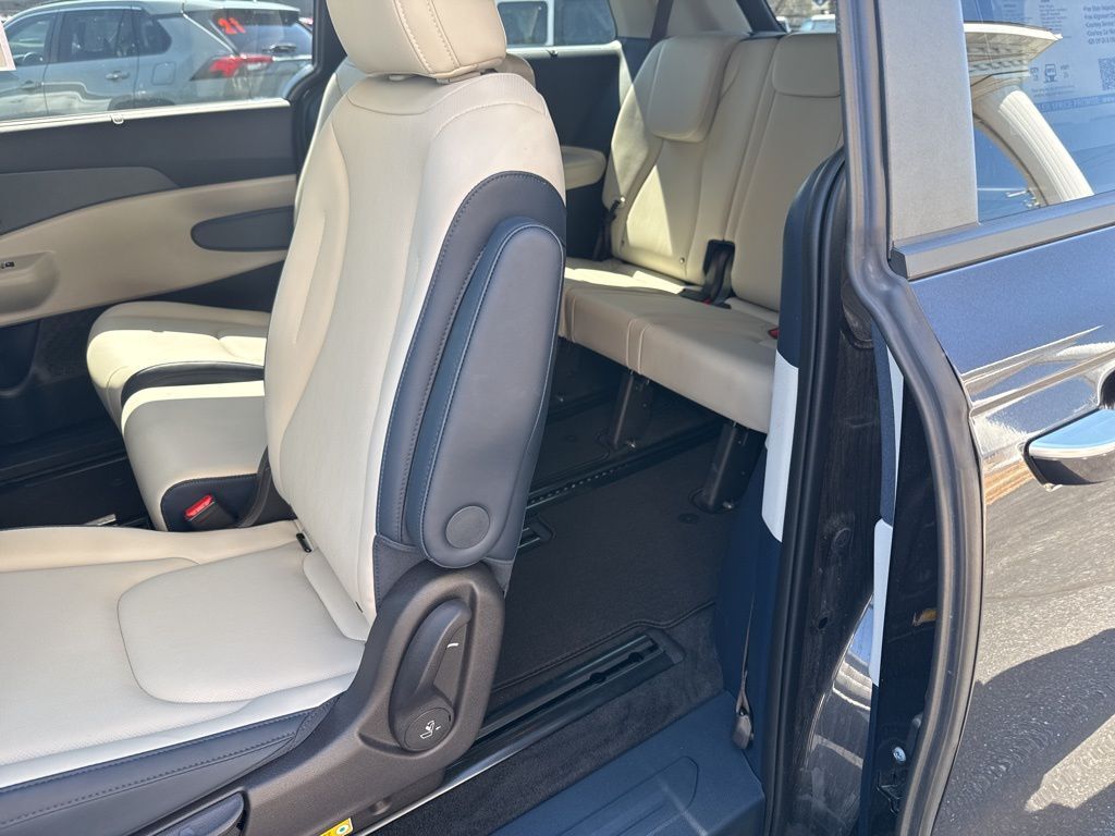 2026 Kia Carnival EX Mount Joy PA