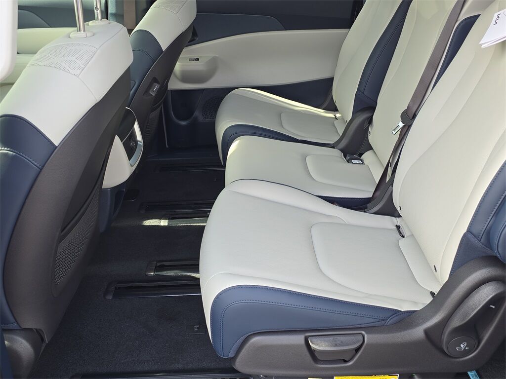 2026 Kia Carnival EX San Clemente CA