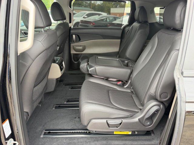 2026 Kia Carnival EX Cape Girardeau MO