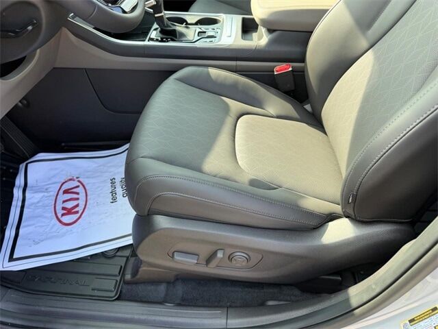 2026 Kia Carnival EX Cape Girardeau MO