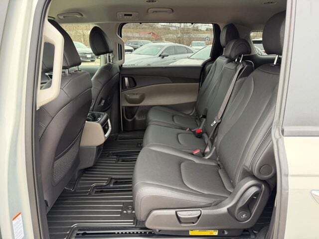 2026 Kia Carnival EX Cape Girardeau MO