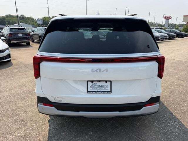 2026 Kia Carnival EX