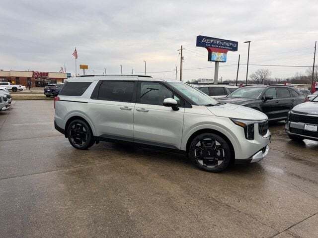 2026 Kia Carnival EX