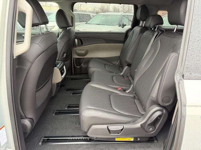 2026 Kia Carnival EX Cape Girardeau MO