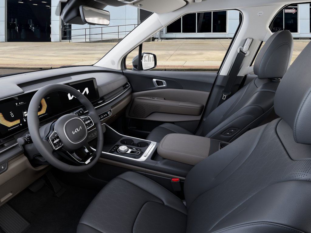 2026 Kia Carnival Hybrid EX Akron OH