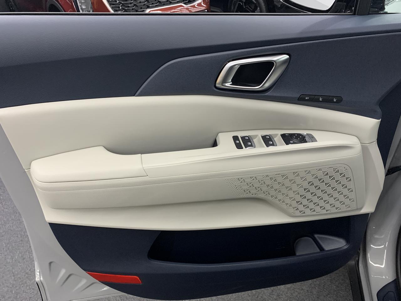 2026 Kia Carnival Hybrid EX FWD Benwood WV