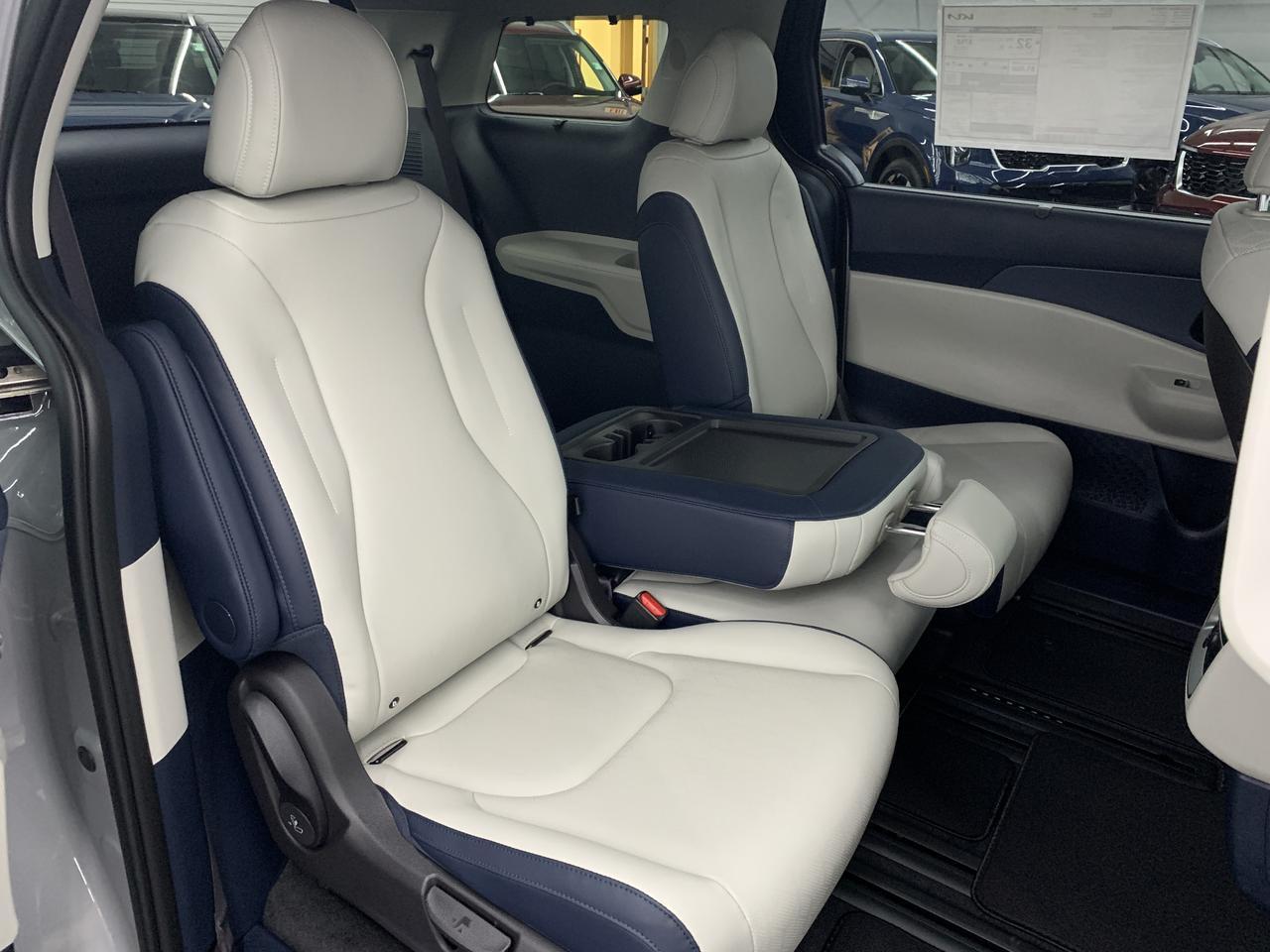 2026 Kia Carnival Hybrid EX FWD Benwood WV