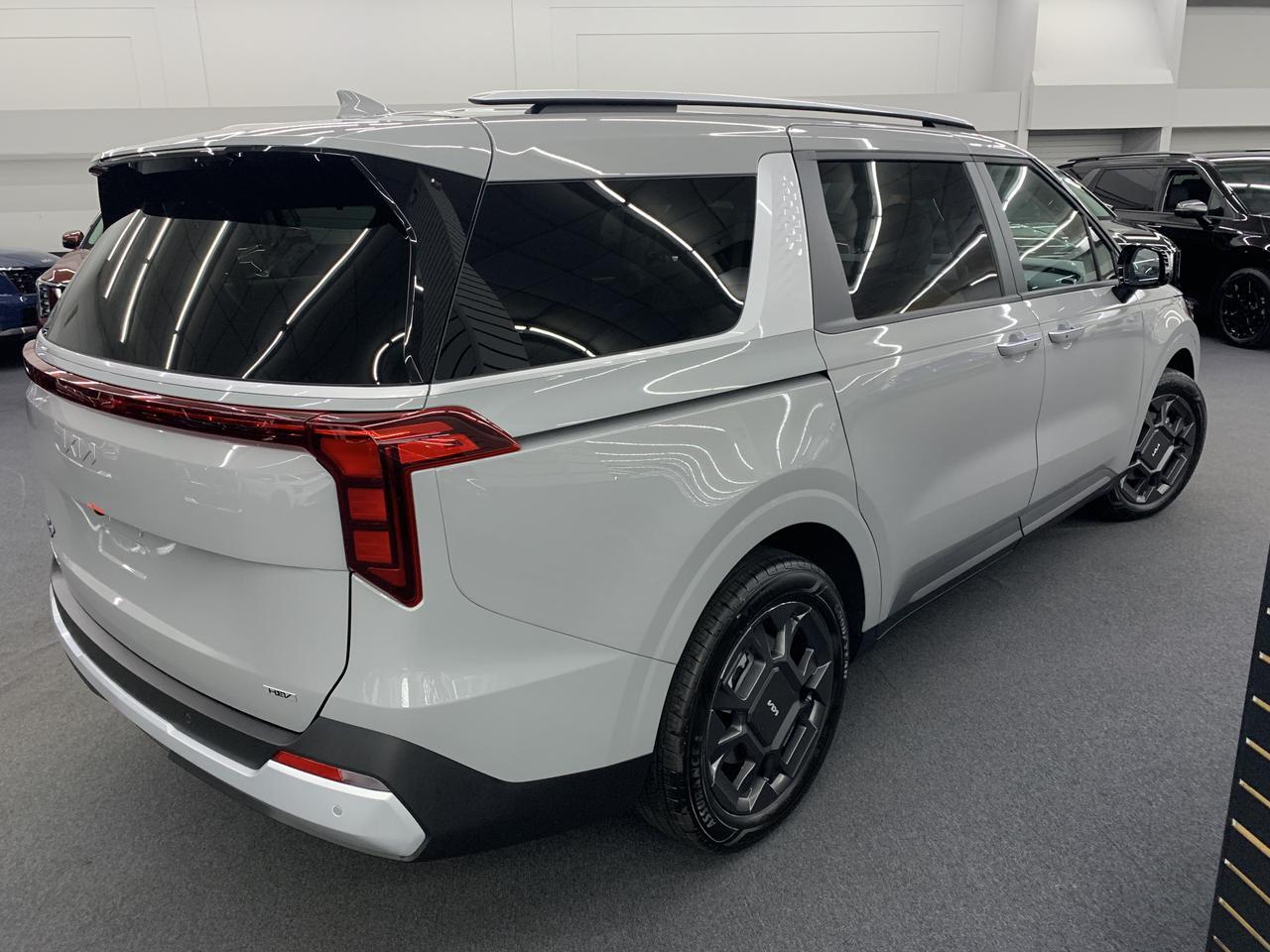 2026 Kia Carnival Hybrid EX FWD Benwood WV