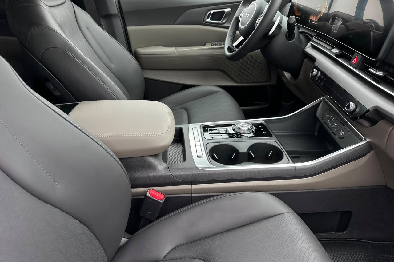 2026 Kia Carnival Hybrid EX Salinas CA