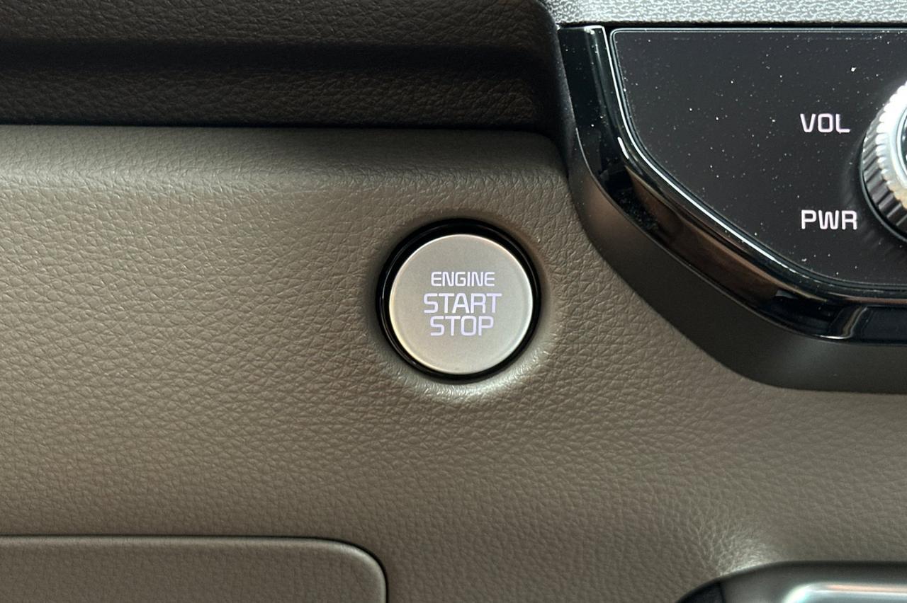 2026 Kia Carnival Hybrid EX Salinas CA