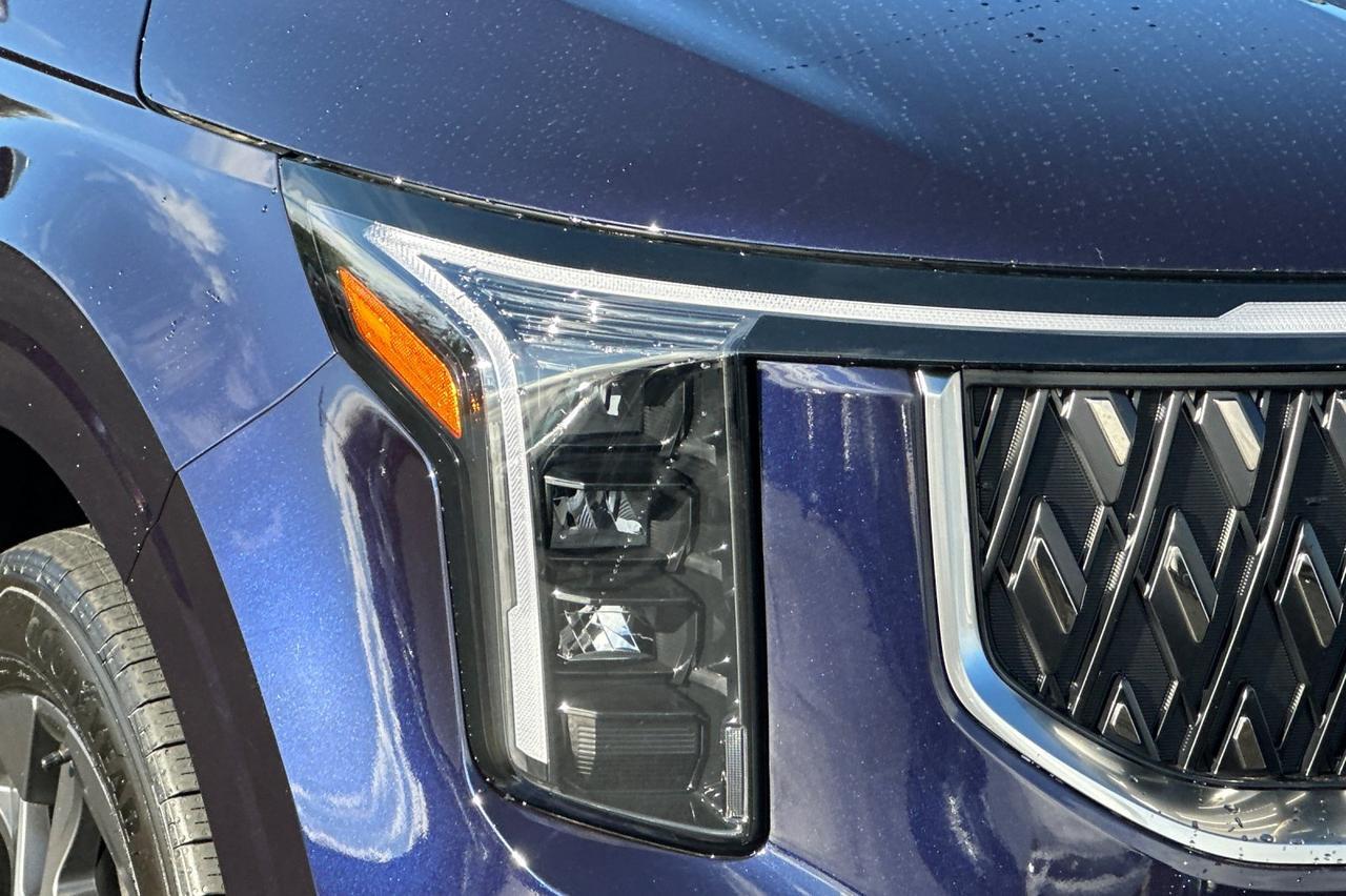 2026 Kia Carnival Hybrid EX Salinas CA