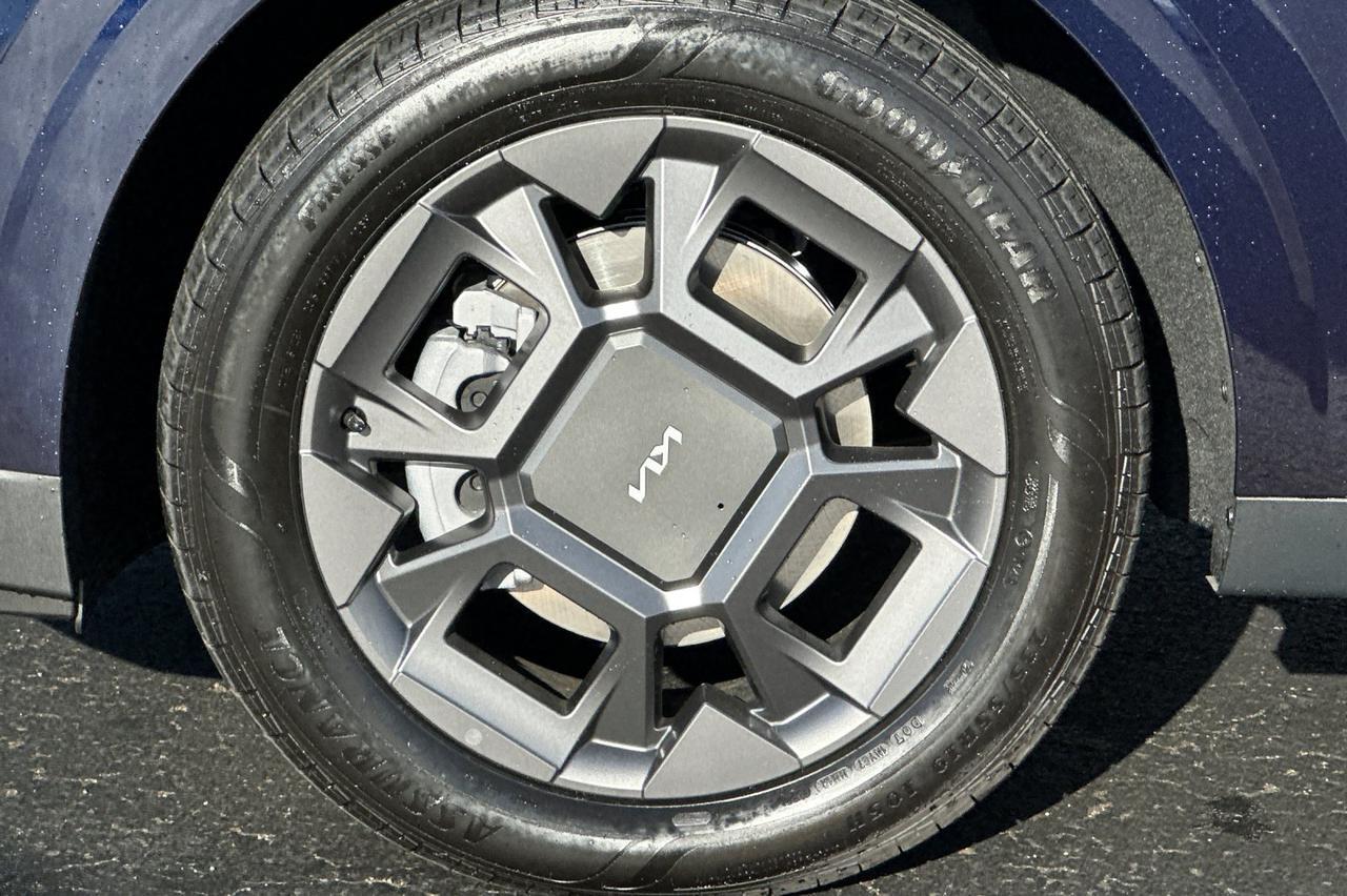 2026 Kia Carnival Hybrid EX Salinas CA