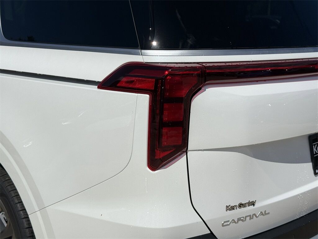2026 Kia Carnival Hybrid EX San Clemente CA