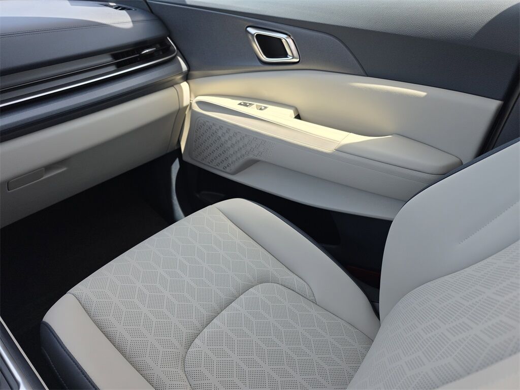 2026 Kia Carnival Hybrid EX San Clemente CA