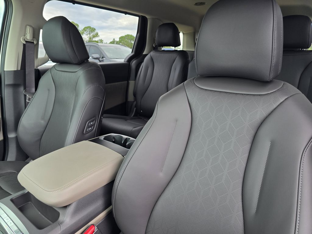 2026 Kia Carnival Hybrid EX San Clemente CA