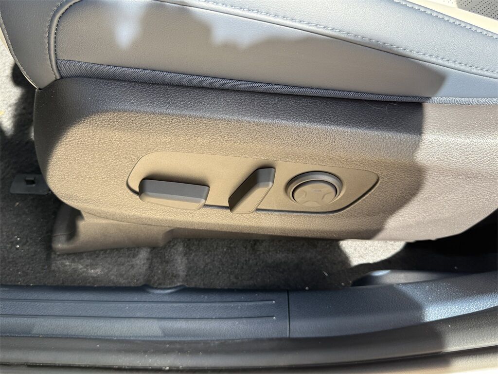 2026 Kia Carnival Hybrid EX San Clemente CA