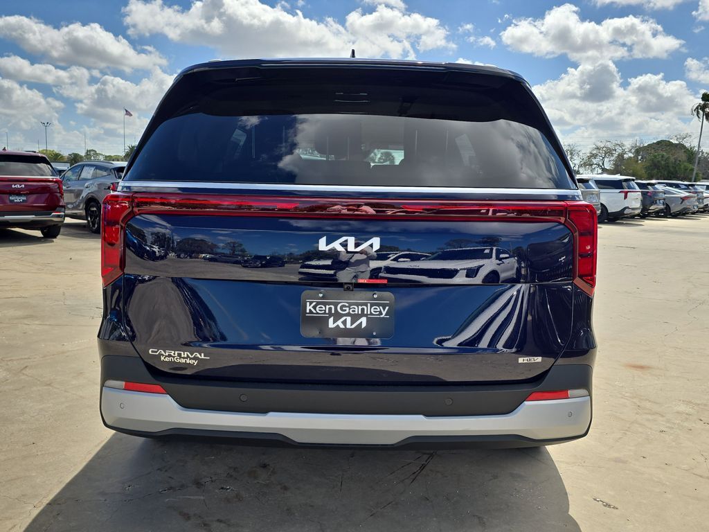 2026 Kia Carnival Hybrid EX San Clemente CA