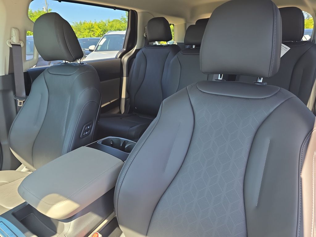 2026 Kia Carnival Hybrid EX San Clemente CA