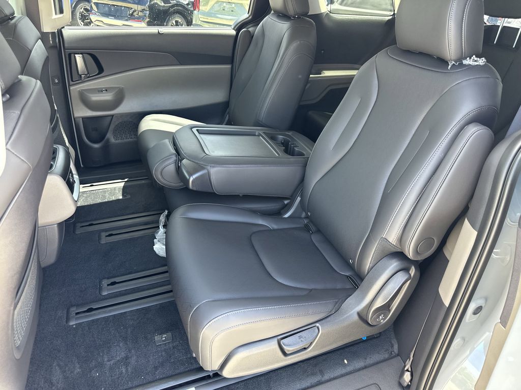 2026 Kia Carnival Hybrid EX San Clemente CA