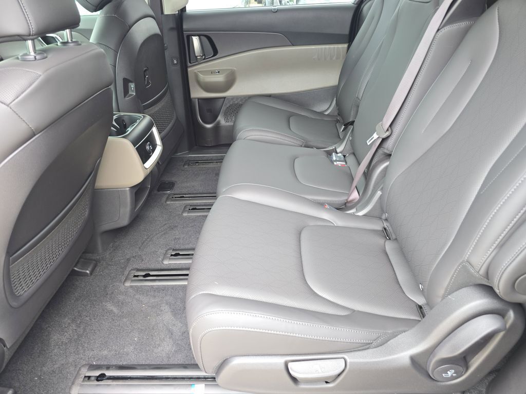 2026 Kia Carnival Hybrid EX San Clemente CA
