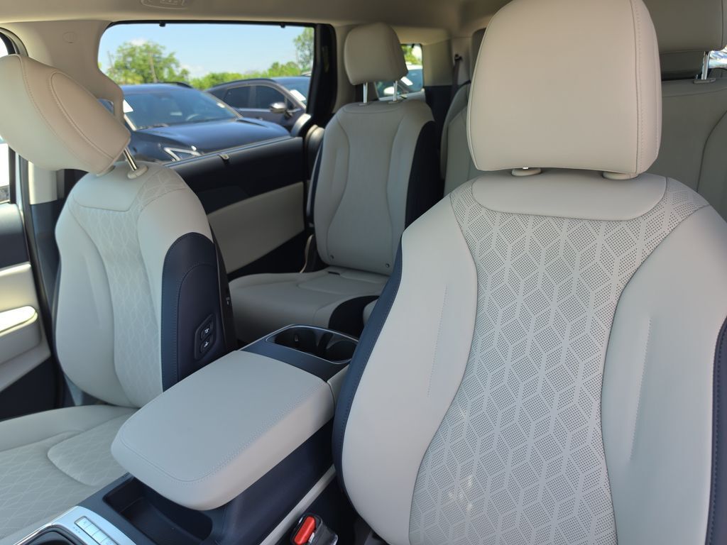 2026 Kia Carnival Hybrid EX San Clemente CA