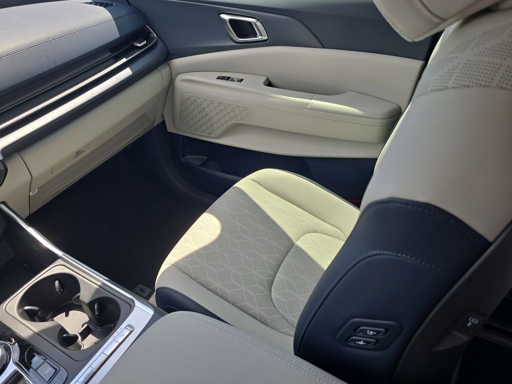 2026 Kia Carnival Hybrid EX San Clemente CA