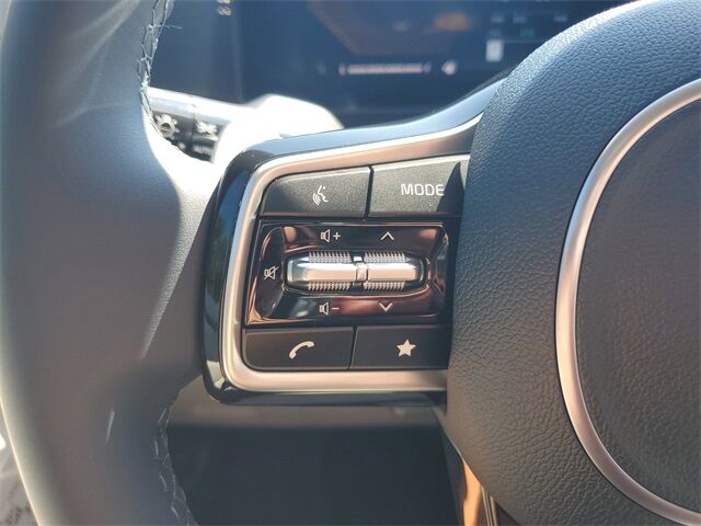 2026 Kia Carnival EX photo 25