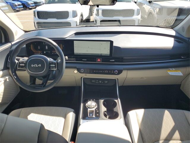 2026 Kia Carnival EX photo 17
