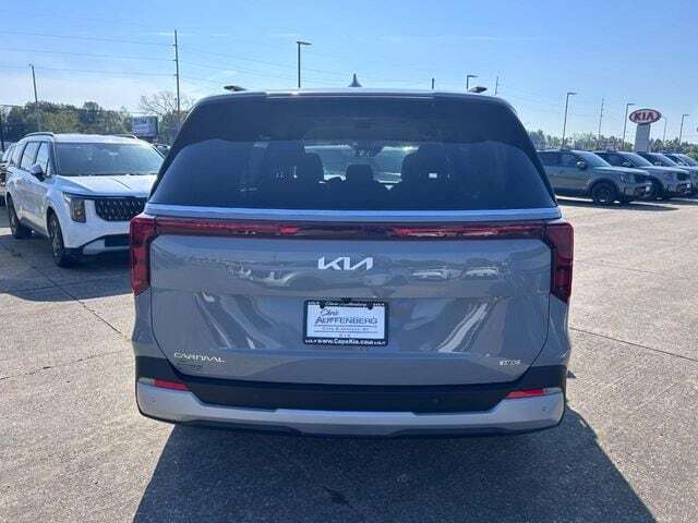 2026 Kia Carnival Hybrid EX