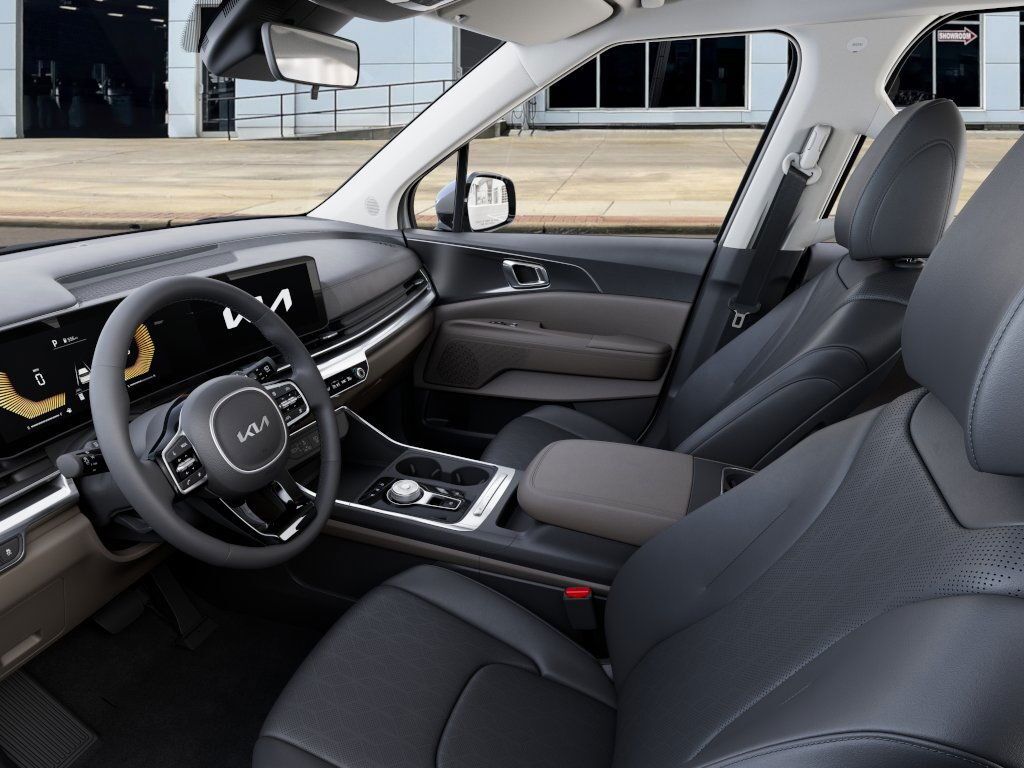 2026 Kia Carnival Hybrid LXS Akron OH