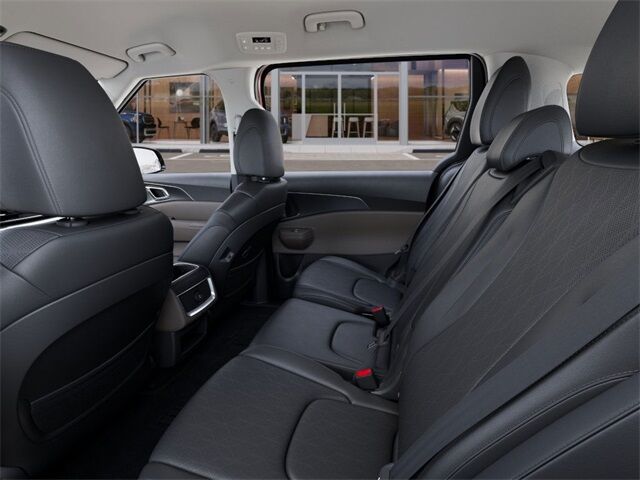 2026 Kia Carnival Hybrid LXS Glendale CA