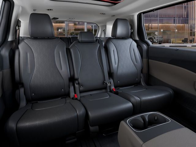 2026 Kia Carnival Hybrid SX Glendale CA