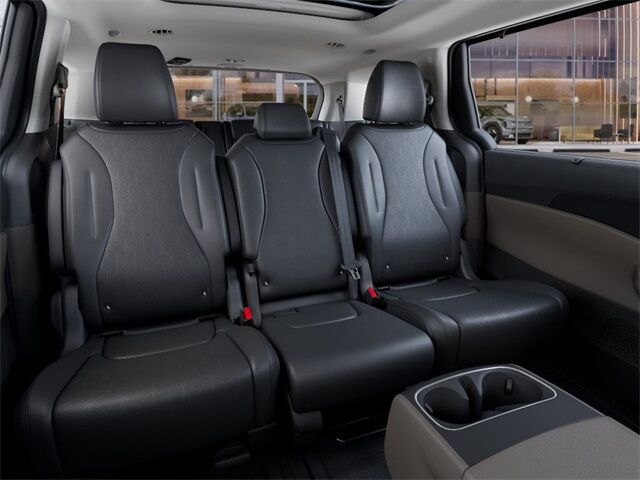 2026 Kia Carnival Hybrid SX Glendale CA