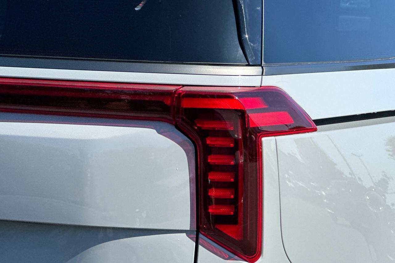 2026 Kia Carnival Hybrid SX Prestige Salinas CA