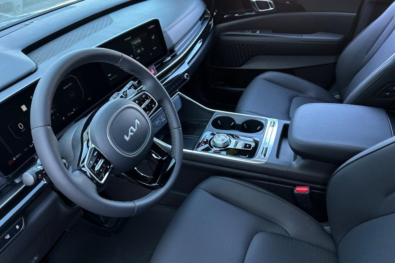 2026 Kia Carnival Hybrid SX Prestige Salinas CA