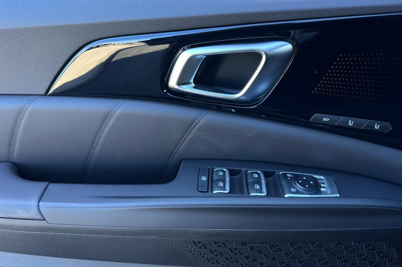 2026 Kia Carnival Hybrid SX Prestige Salinas CA