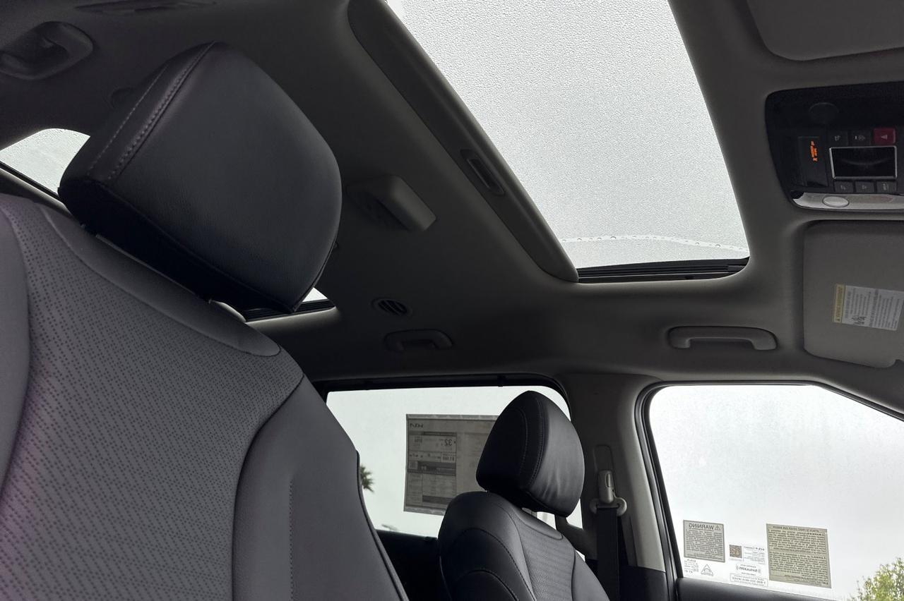 2026 Kia Carnival Hybrid SX Prestige Salinas CA