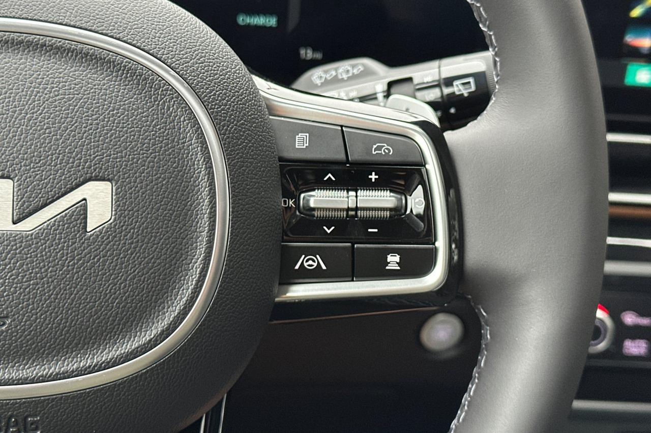 2026 Kia Carnival Hybrid SX Prestige Salinas CA