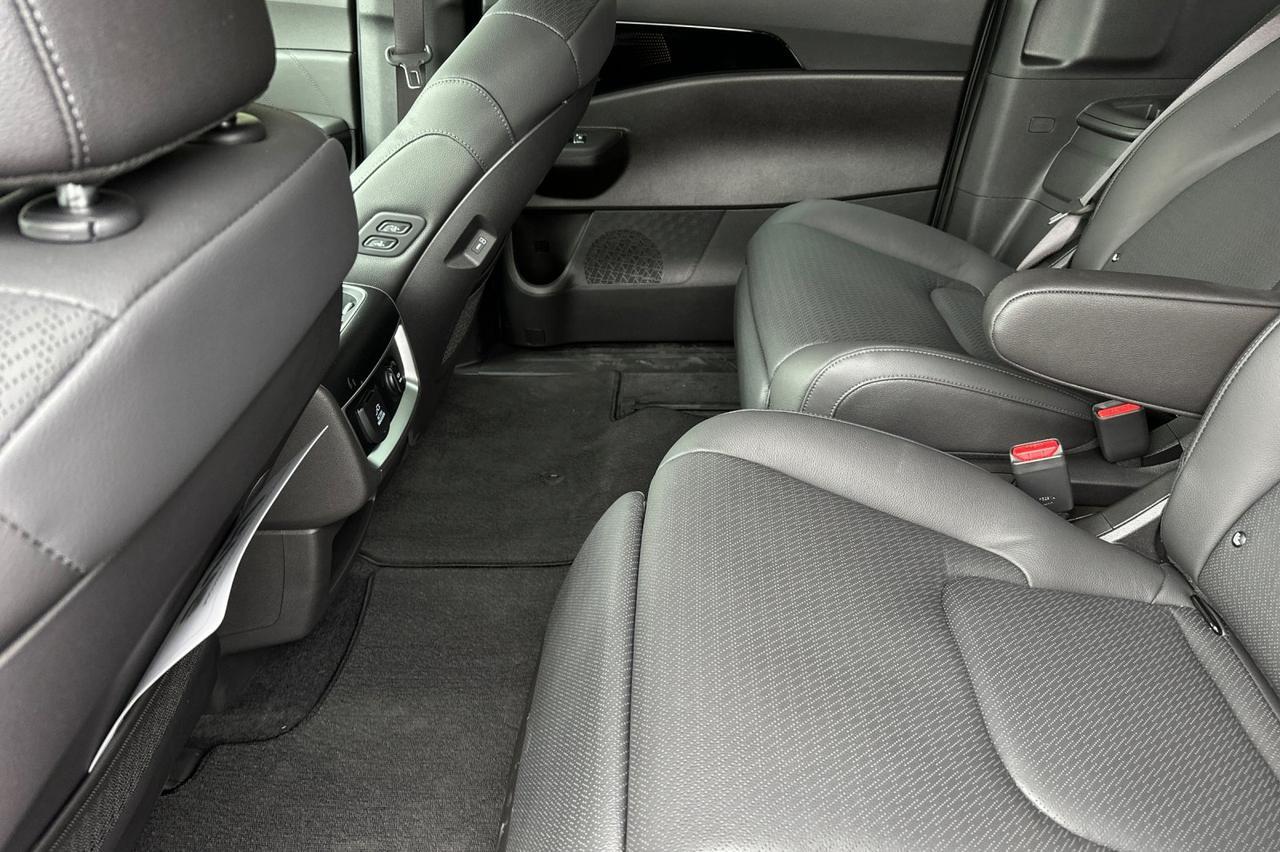 2026 Kia Carnival Hybrid SX Prestige Salinas CA
