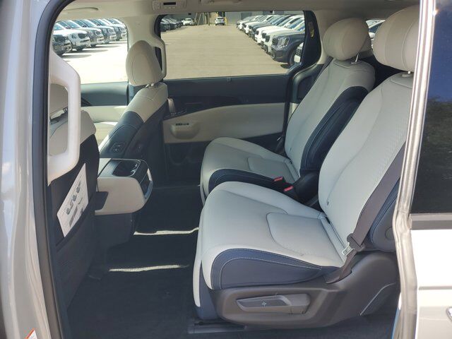 2026 Kia Carnival Hybrid SX Prestige St. Augustine FL