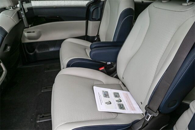 2026 Kia Carnival Hybrid SX Prestige Tacoma WA