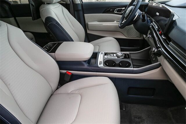 2026 Kia Carnival Hybrid SX Prestige Tacoma WA