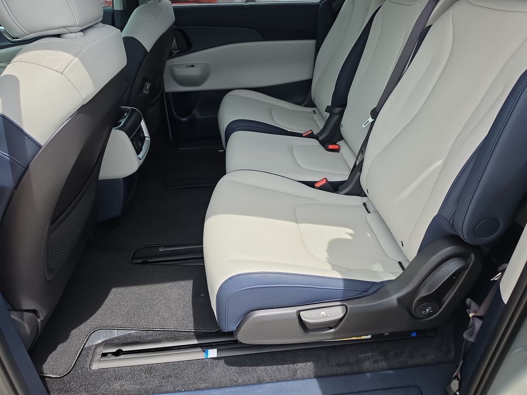 2026 Kia Carnival Hybrid SX San Clemente CA