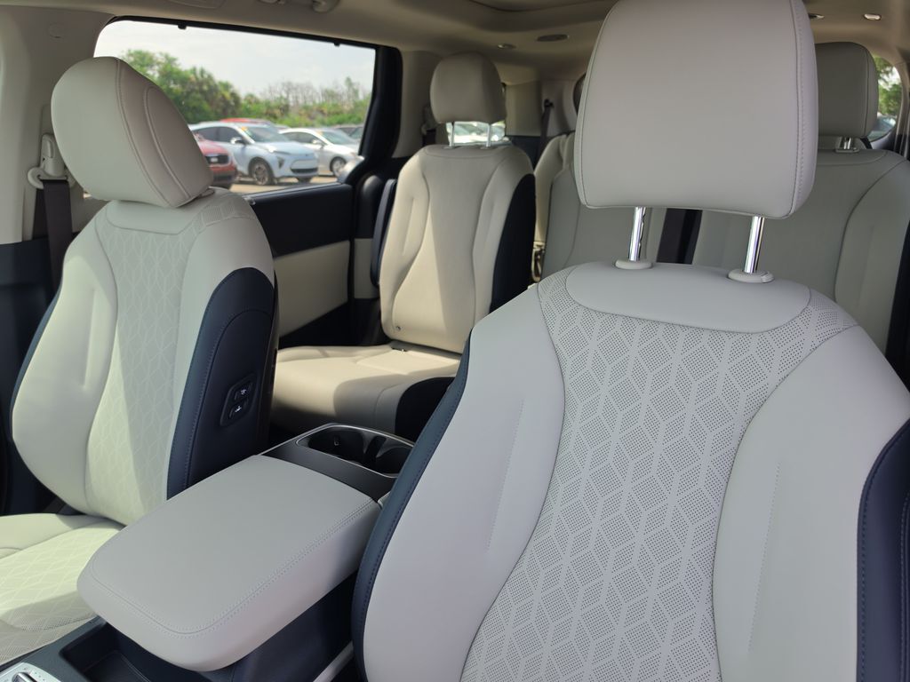 2026 Kia Carnival Hybrid SX San Clemente CA