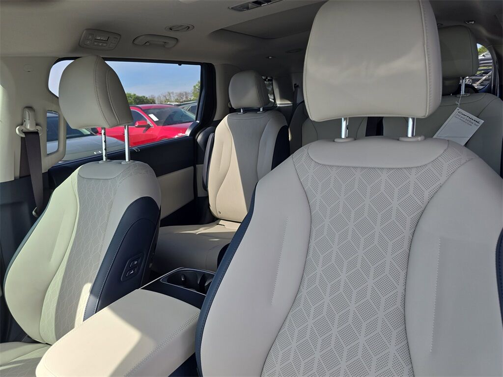 2026 Kia Carnival Hybrid SX San Clemente CA