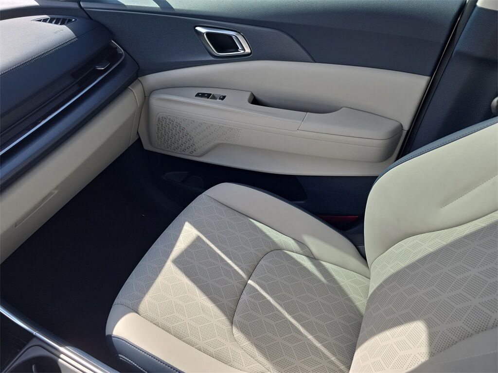 2026 Kia Carnival Hybrid SX San Clemente CA