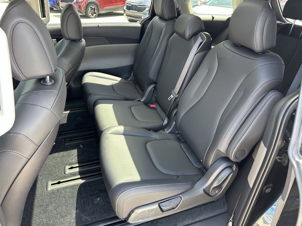 2026 Kia Carnival Hybrid SX San Clemente CA
